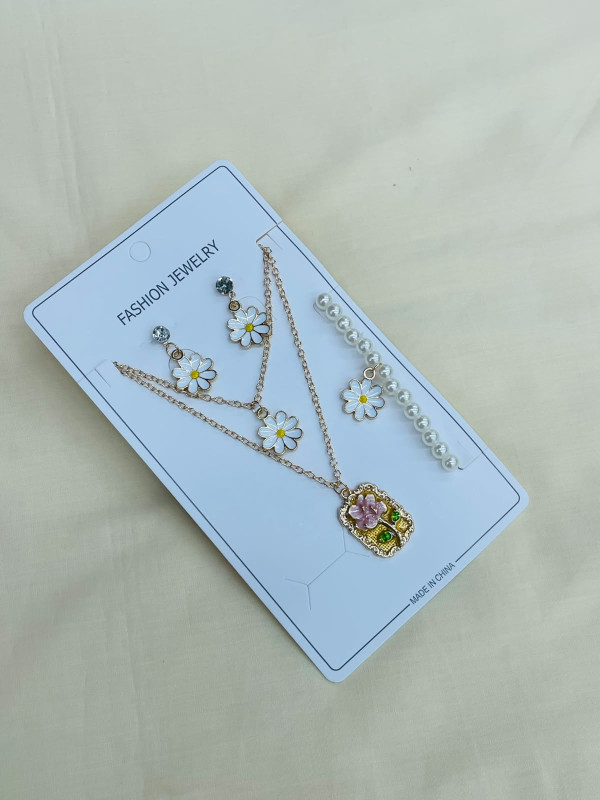 Exclusive Fashion Jewelry Gift Set Combo!