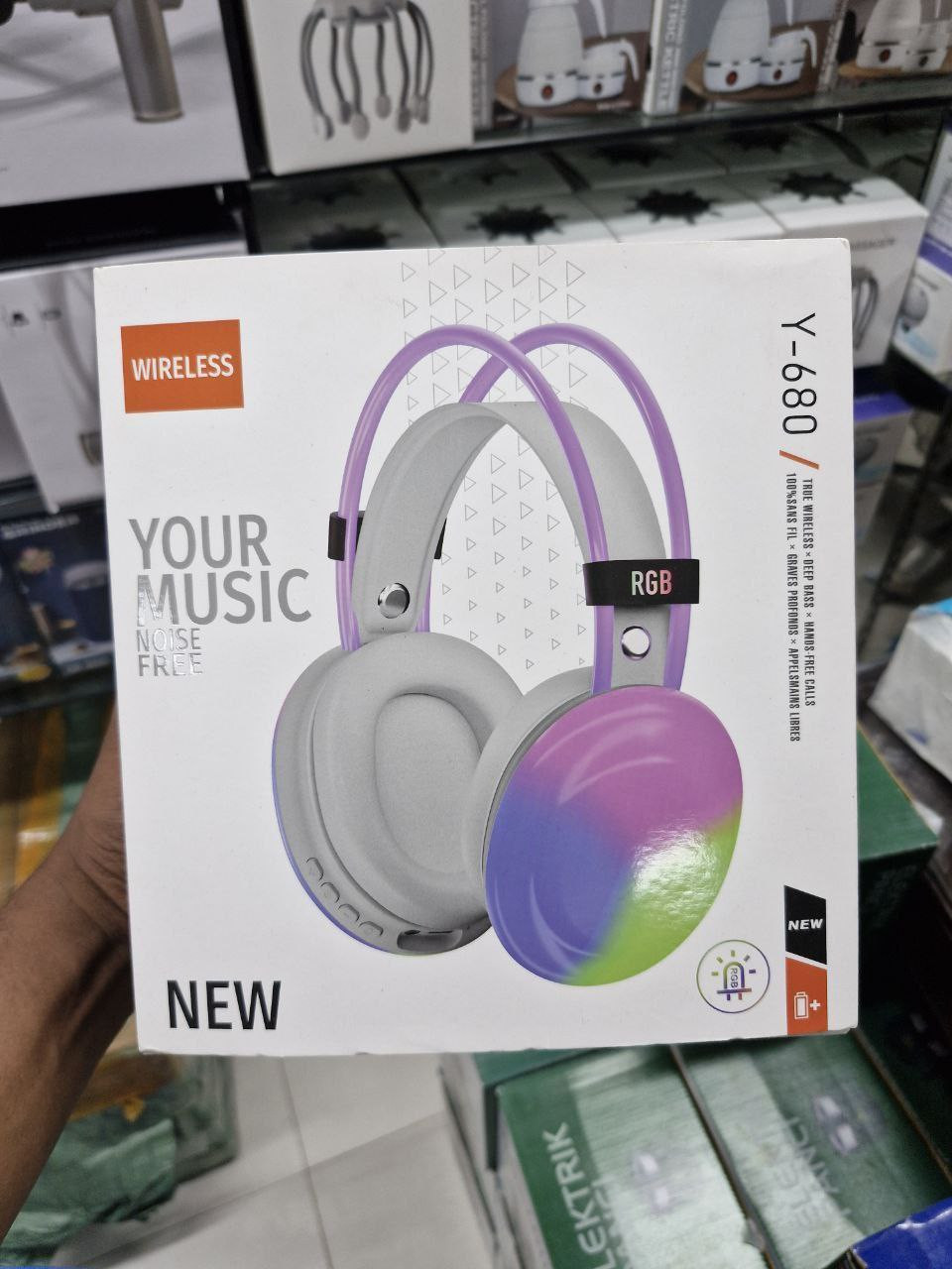 Y-680 RGB Wireless Headphone -