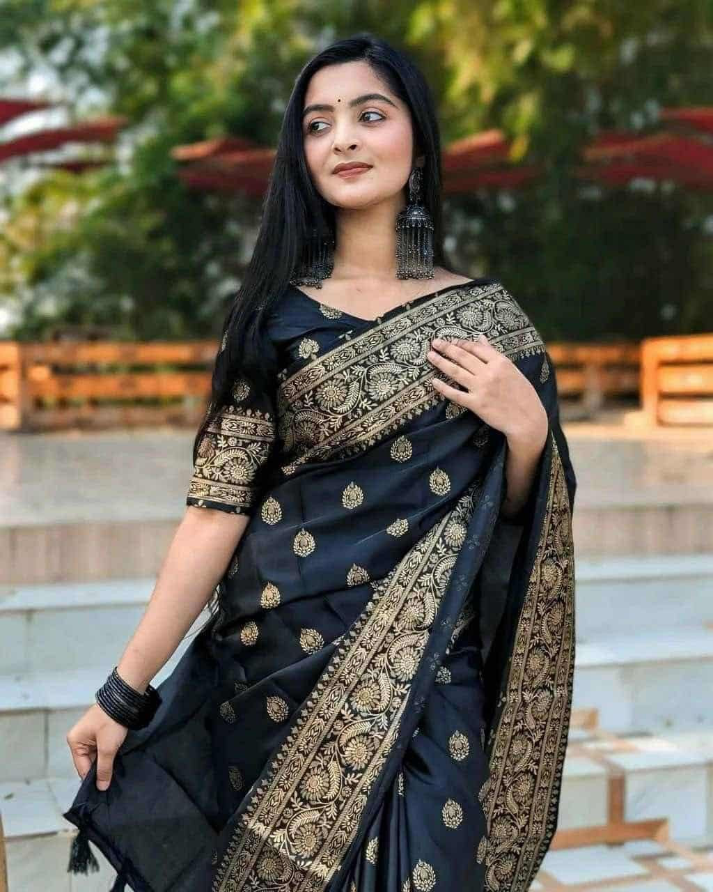 জাপানি সিল্ক এর এই ডিজাইনটা এখন ভালো চলতেছে, চাইলে বুস্ট করতে পারেন, টারসেল লাগানো থাকবে,,, খুবই ভালো কোয়ালিটি।