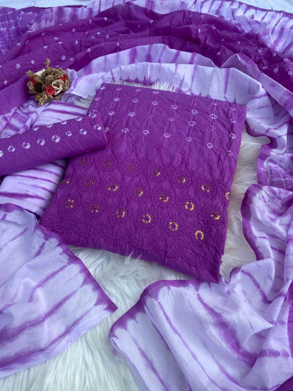 Premium Vegetable Chicken Kari Work Tie-Dye Boutique Three-Piece-প্রিমিয়াম ভেজিটেবল চিকেন কারি কাজ করা টাই-ডাই বুটিকস থ্রি-পিস