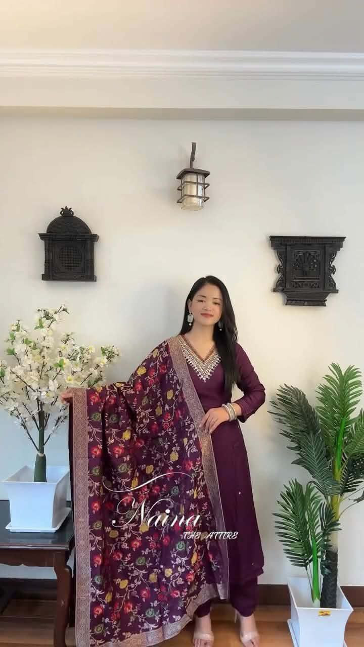 Readymade Pure Cotton Naira Cut Three-Piece Collectionরেডিমেড পিওর সুতি নায়রা কাট থ্রি-পিস কালেকশন..